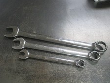 Used Carlyle-napa 17mm 24mm 30mm 3-piece Metric Combination Wrench Set Used Carlyle-napa 17mm 24mm 30mm 3-piece Metric Combination Wrench Set