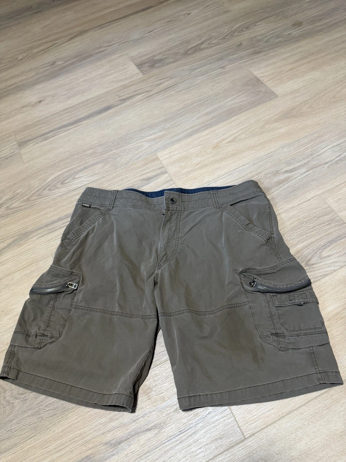 Men’s Size 38 - Kuhl Outdoor Cargo Shorts - Brown, Zippered Pockets, Hiking!
