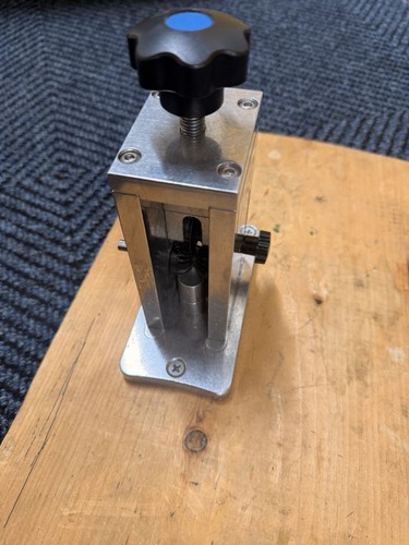Manual Wire Stripping Machine Mounted on Wooden Base MPN 61296