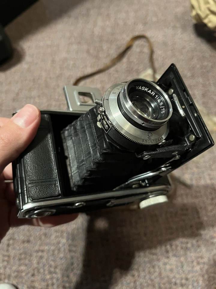 Cámara fotográfica plegable Voigtländer Bessa 66 Vaskar 1:45/75 Prontor-S Foto 2 de 4