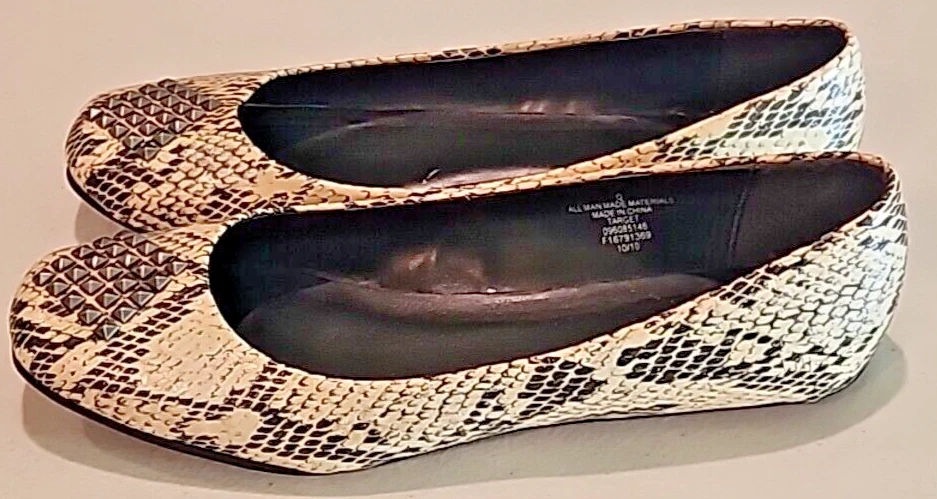 Pisos de ballet con tachuelas con estampado de serpiente Mossimo talla 6 Foto 4 de 4