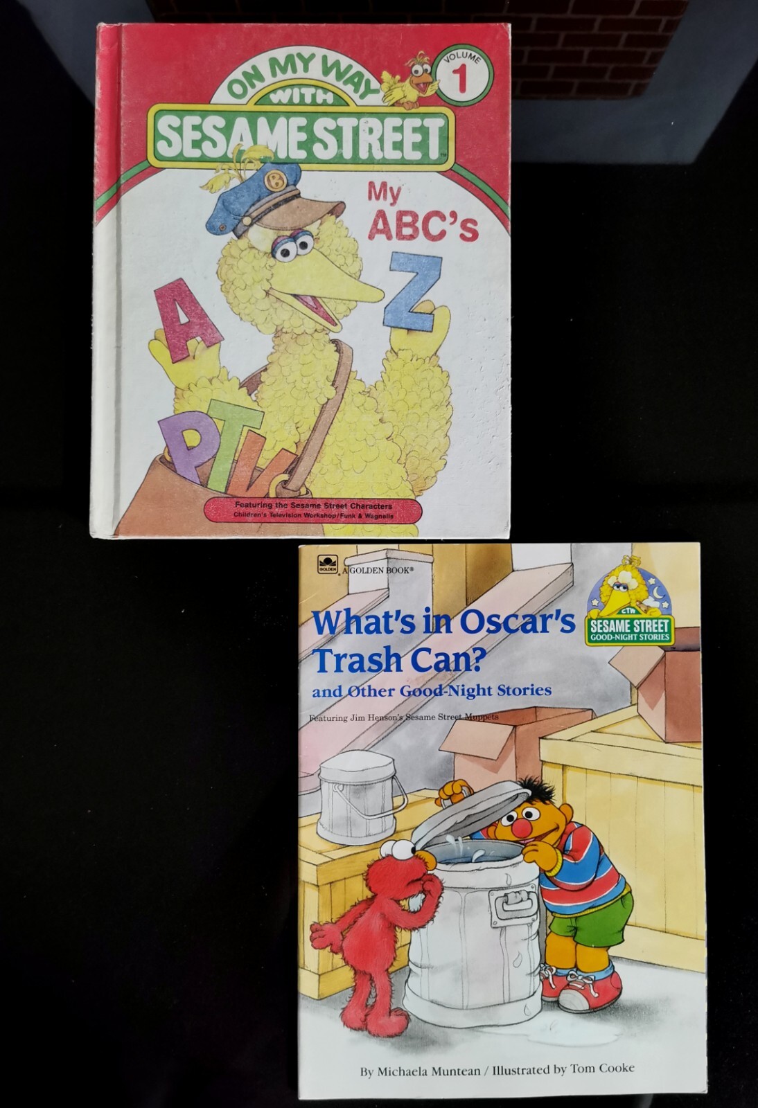 2 Vintage Sesame Street Children's Books My ABC's & What's In Oscar's Trash Can?