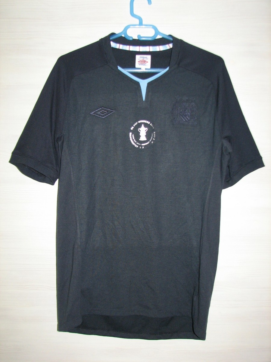 MANCHESTER CITY 2010-11 SPECIAL FA CUP WINNERS 2011 SIZE M