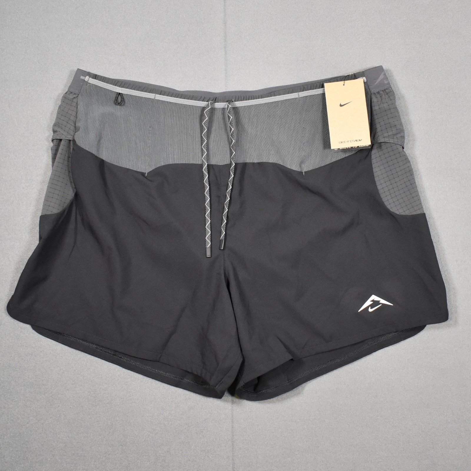 Nike Trail Mens Dri-FIT ADV Second Sunrise 5" Running Shorts Large Gray Black