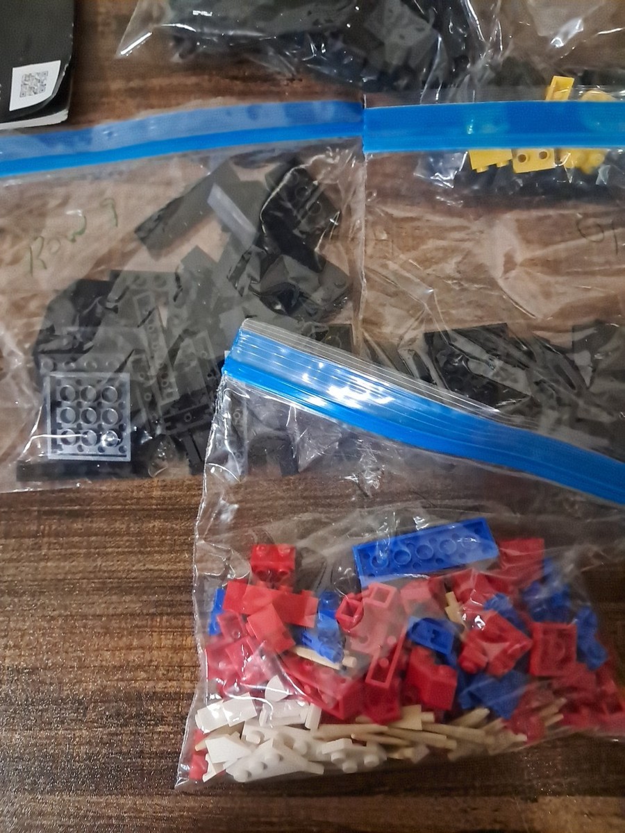 LEGO Marvel 76187 Venom Bust – Retired – 100% Complete