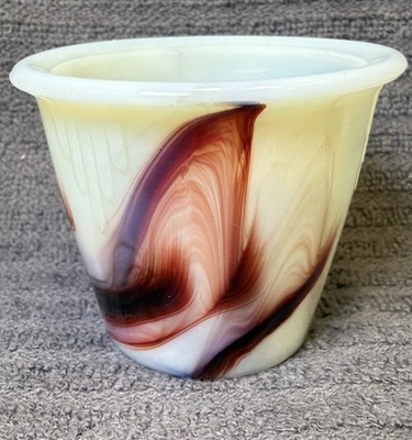 AKRO AGATE OXBLOOD MARBLEIZED GRADUATED DARTS 2''x2 3/8'' FLOWER POT GLOWS Uranium