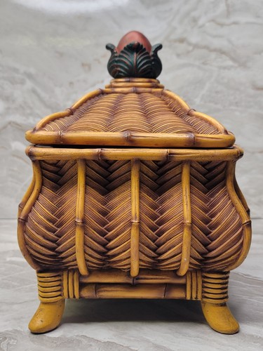 Vintage Rare Faux Bamboo Footed Ceramic Box with Lid - 70s-80s Hollywood Regency - Picture 7 of 13