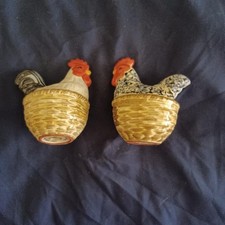 4" Tall Enesco Ceramic Country Collectible Rooster Salt & Pepper Shakers #4