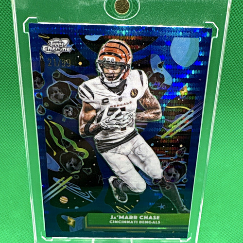 Topps 2025 Cosmic Chrome Ja'Marr Chase #20 Blue Moon Refractor 21/99 Bengals