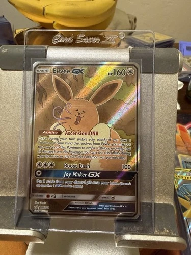 Pokémon TCG Eevee GX SM233 Full Art Promo Black Star Ultra Rare Holo NM