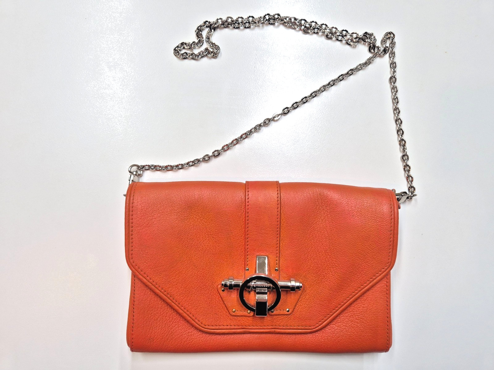 Authentic Givenchy Obsedia Chain Shoulder Bag Clu… - image 1
