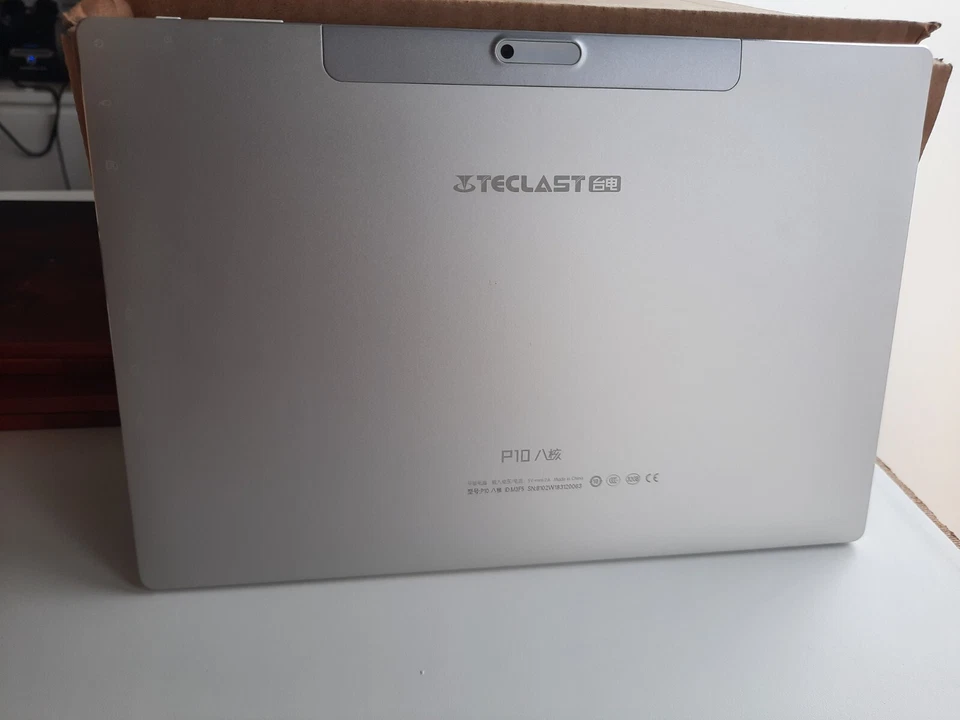 Teclast P10 10.1" Silver Tablet - 2gb ram 32gb rom - Unresponsive - Spares - Image 2 of 2