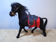 VINTAGE FLOCKED BLACK STALLION PLASTIC HORSE W/ SADDLE 6.5” X 7” FIGURE UNBRANDE