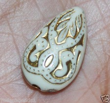 Bulk 200 of vintage Acrylic resin teardrop beads 18x11mm Cream with gold accent