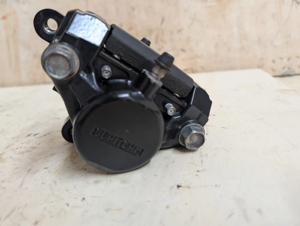 Yamaha XJ900 4BB 58L 31A Hinterradbremse Bremssattel Bremszange Hinten #54 - Bild 3 von 4