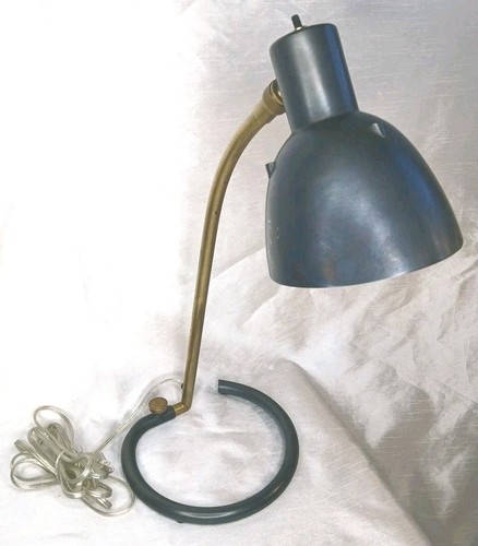 Vtg Visual Comfort Thomas O'Brien Apothecary Style Table Lamp Rustic Brass Metal - Picture 3 of 15