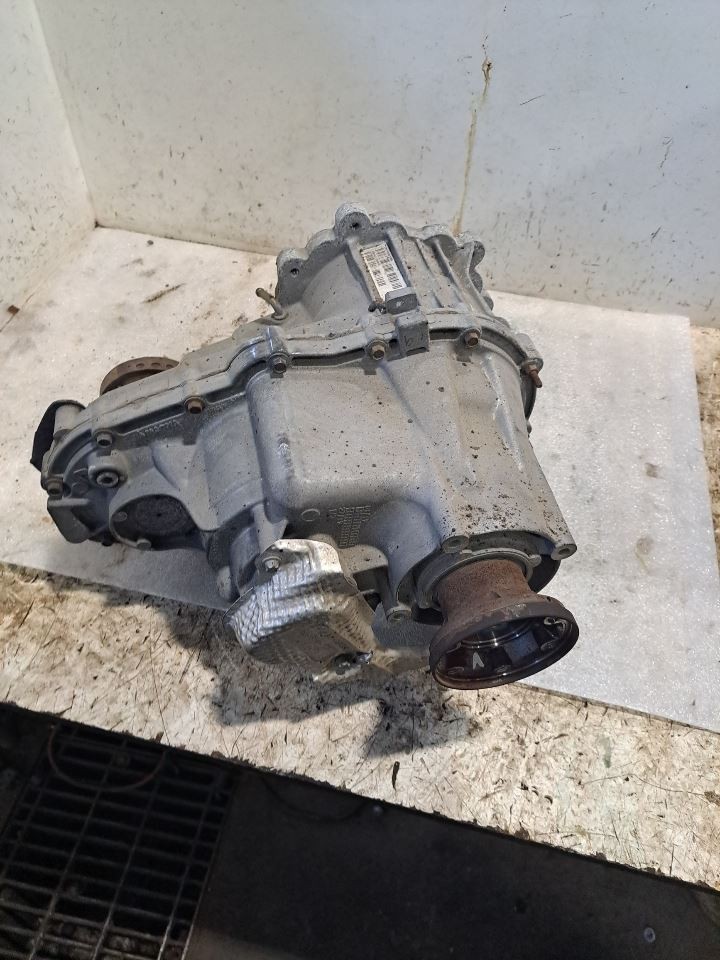 2019 Grand Cherokee Transfer Case Sku#4374799