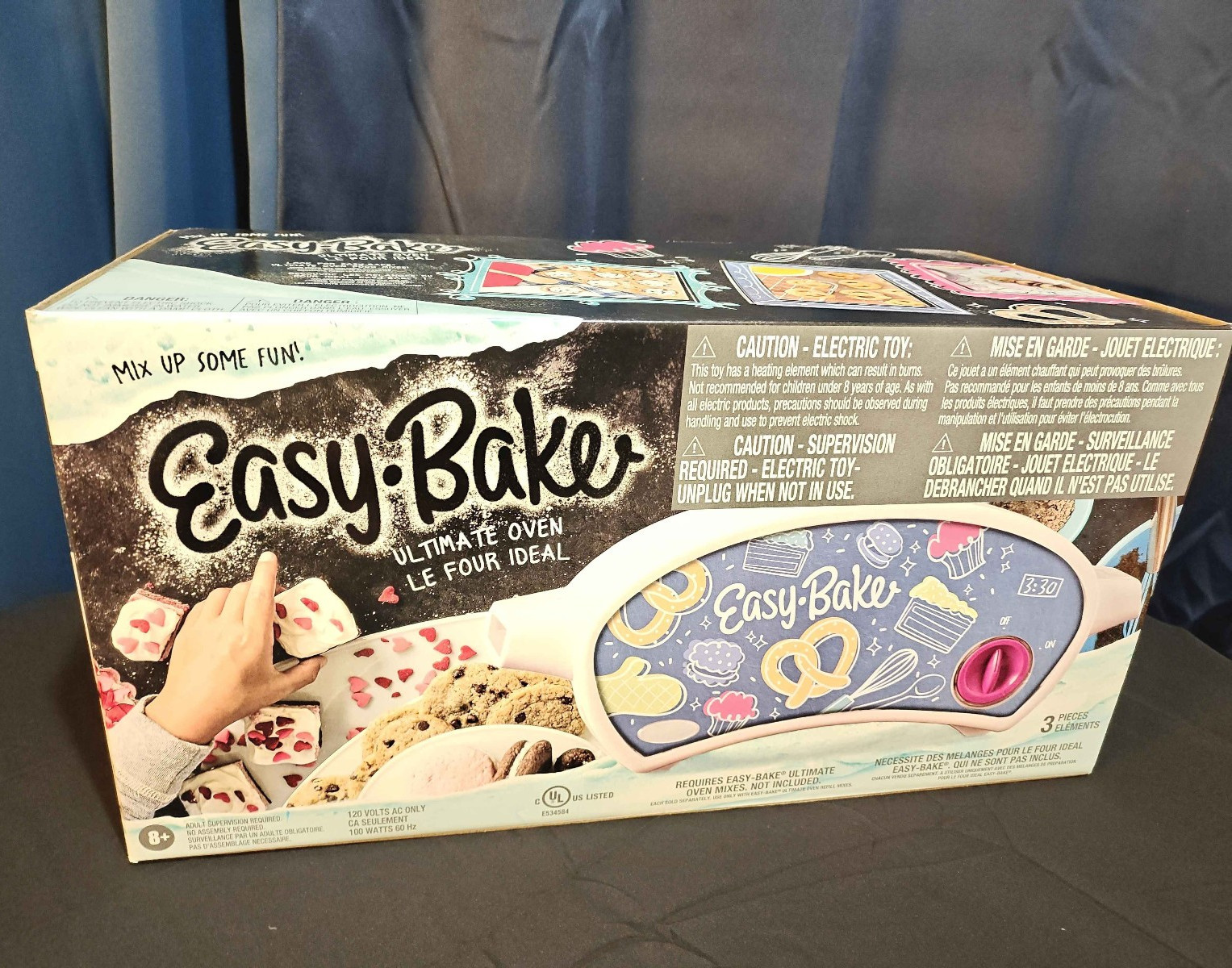 Easy-Bake Ultimate Oven EasyBake Playset *BRAND NEW!* For Ages 8+ (no mixes)