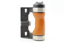  MINT  Asahi PENTAX 67 Wood Hand Grip Hot Shoe for 6x7 67II Camera From JAPAN