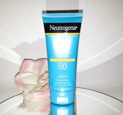 Neutrogena Hydro Boost Water Gel Lotion Sunscreen SPF 30 or 50 3oz YOU CHOOSE