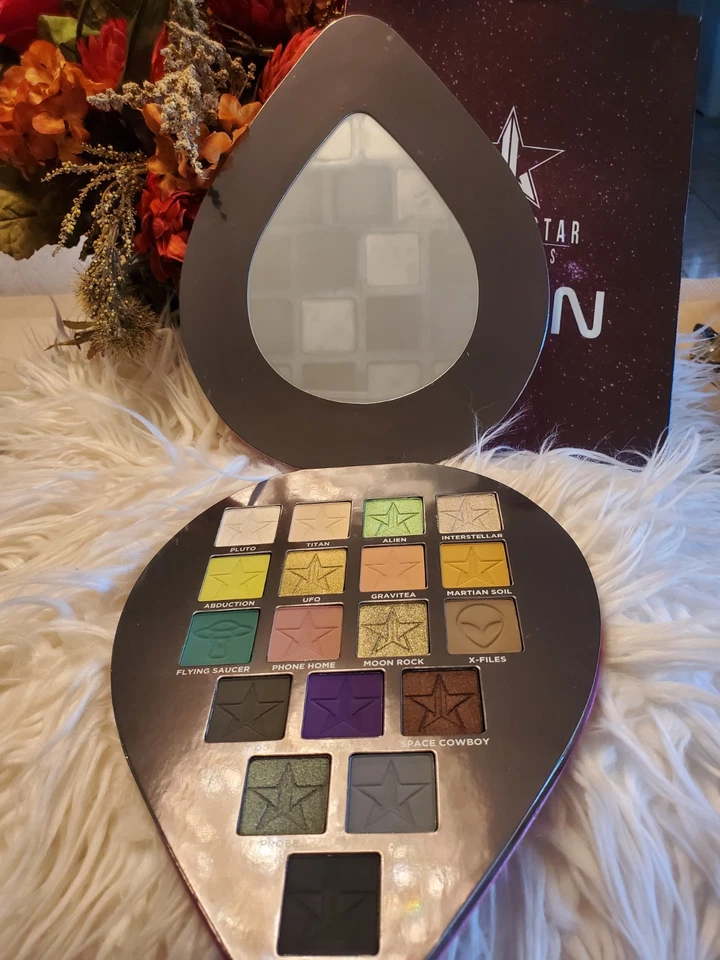 Jeffree Star Alien Eyeshadow Palette – Rare Discontinued 18 Shade Holiday Set. - Image 3 of 4