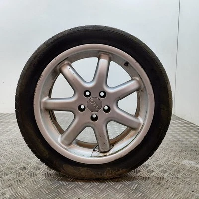 AUDI A8 D2 4D2, 4D8 Rad 4D0601025F 2.5 Diesel 110kw 1997 29483280 - Bild 1 von 4