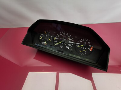 MERCEDES W124 C124 S124 Instrument cluster speedometer 240km/h 302k 23P