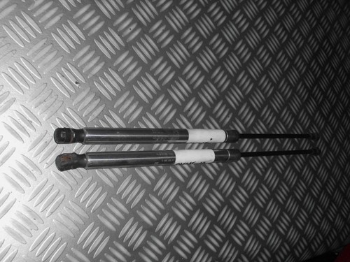 Heckklappe Gasdruck  Dämpfer VW Passat Variant 2.0 5V 3BG/3BL/3BS