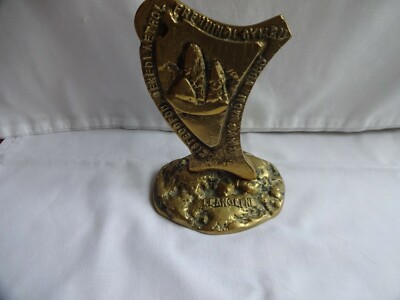 VINTAGE MESSINGGUSS HARFE EISTEDDFOD LLANGEFNI 1983 HÖHE 14 X 11,5 CM 996 GRAMM
