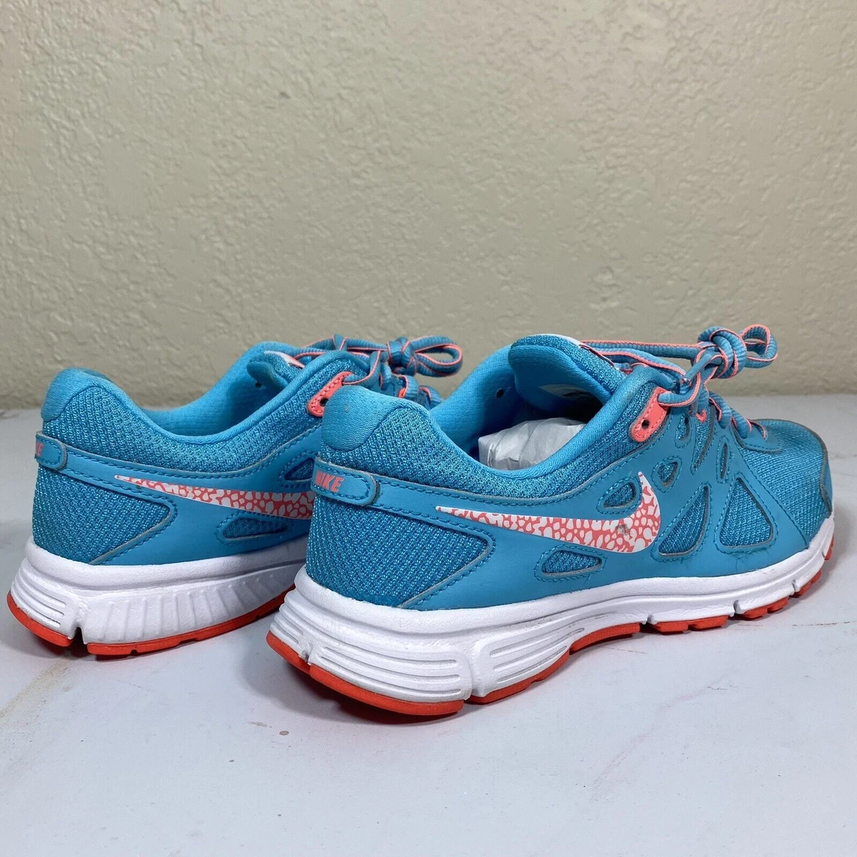 women's nike revolution 2 shoes