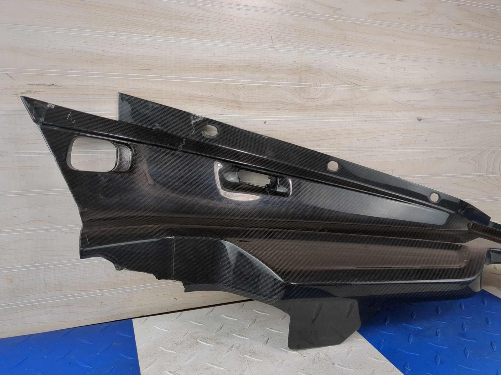 2017-2022 Audi R8 Carbon Fiber Engine Compartment Cover 4S8863082A