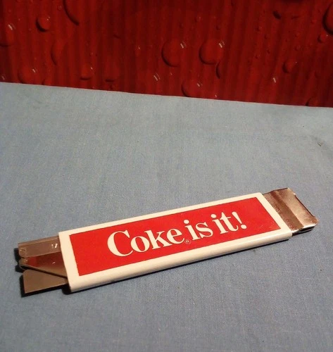 Coca-Cola Vintage Box Knife: "Coke is it!" (1980s)