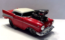 MUSCLE MACHINES 5TH ANNIV. 1957 CHEVY - DIECAST CAR 1/64 - 57 CHEVY - RED -