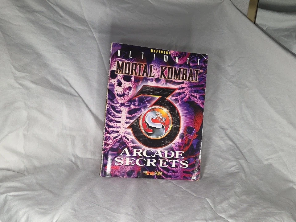 Official Ultimate Mortal Kombat 3 Arcade Secrets 1996 Magazine - Image 3 of 4