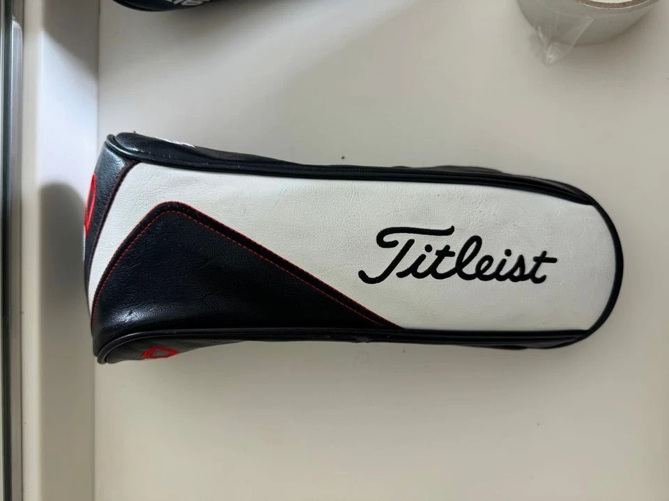 Titleist 917 D3 9.5° Driver Head Only With Head Cover Right Handed - Image 4 of 4