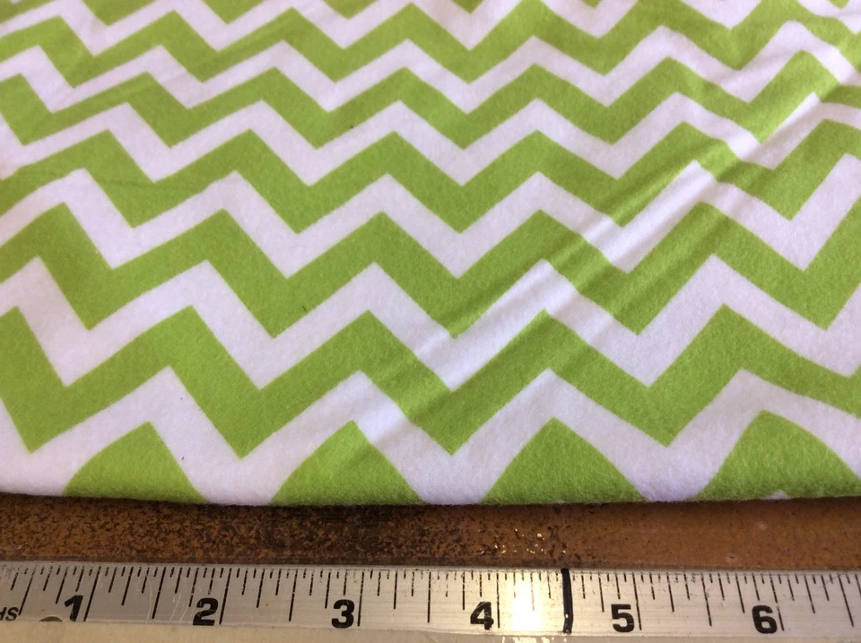 REMIX-KIWI #13900 CHEVRON DE FRANELA DE ROBERT KAUFMAN-BY THE YARD Foto 3 de 3