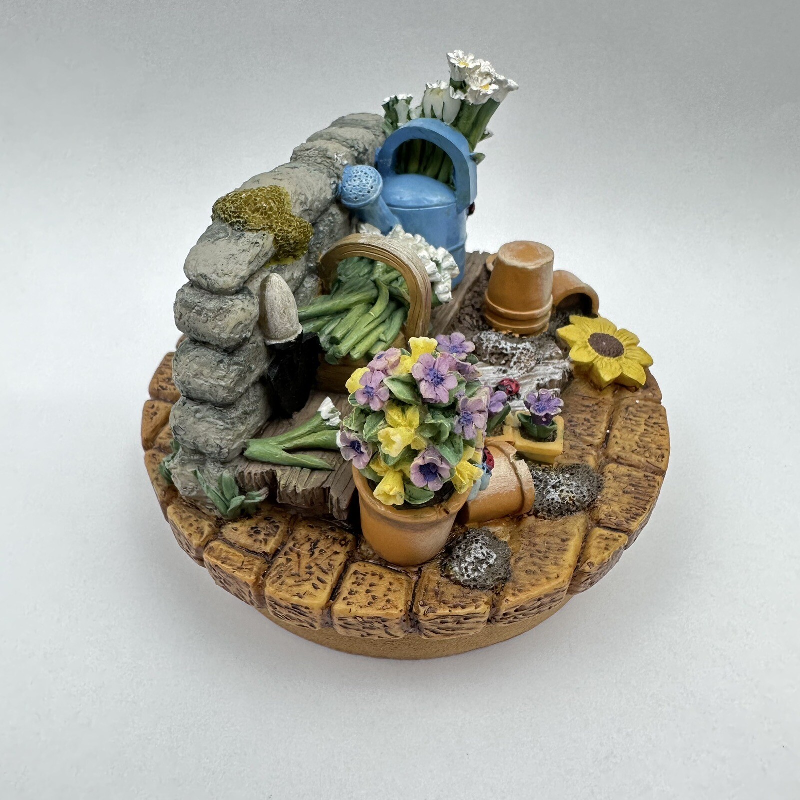 Picture 2 of 4