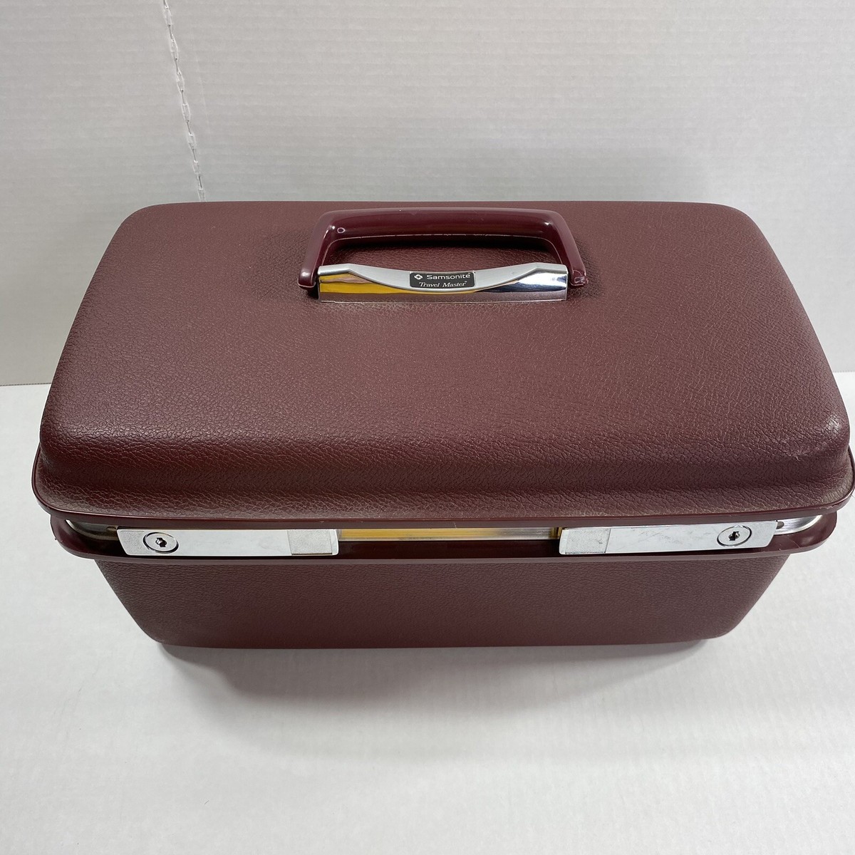 Vintage Samsonite Sears Travel Master Train Case - Retro Makeup
