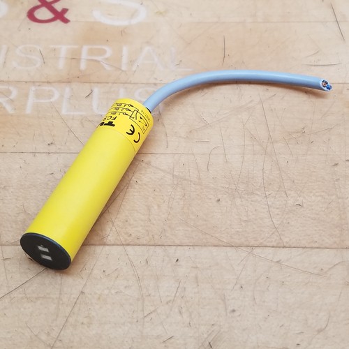 Turck FCS-K20-AP8X Flow Monitor, 24VDC, 400mA - USED