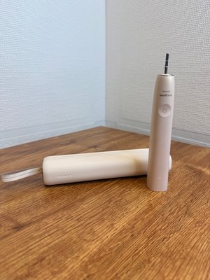 Philips Sonicare 9900 Prestige Champagne mit Travel Case