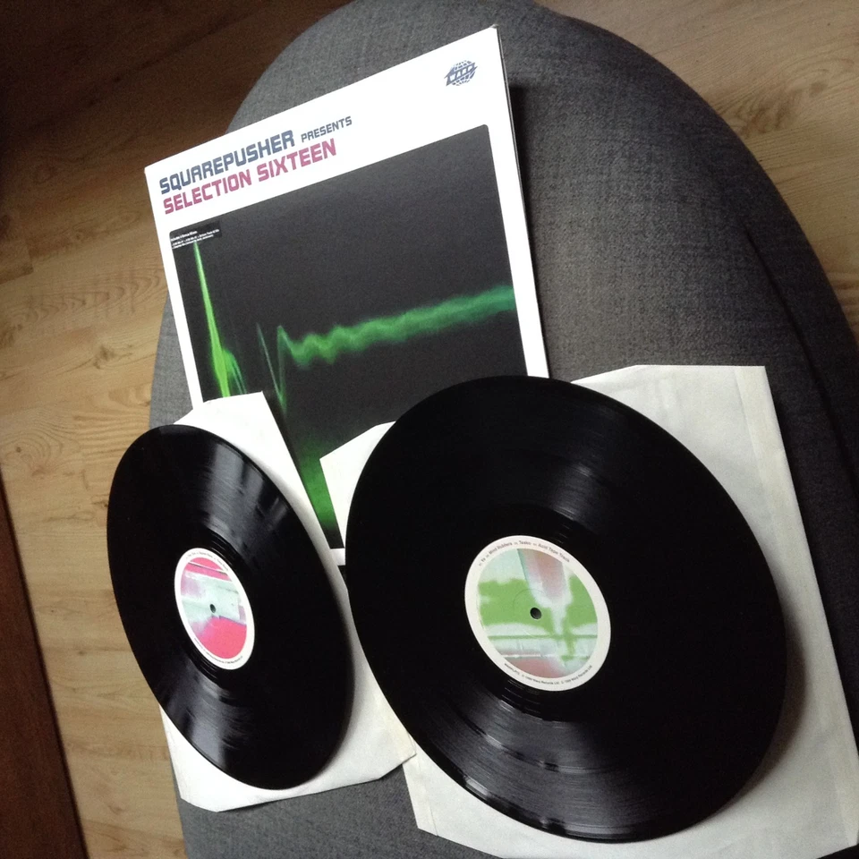 Squarepusher - Selection Sixteen 2x12"/10" (Electronic/IDM/Ambient) 1999 WARP - Image 3 of 4
