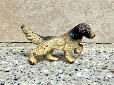 Antique Cast Iron Spaniel Hunting Pointer Dog Painted Figurine Small 2 1/2  