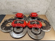 Mercedes-Benz E AMG W213 2018 Benzin Bremsscheiben und Bremss?ttel eingestellt Mercedes-Benz E AMG W213 2018 Benzin Bremsscheiben und Bremss?ttel eingestellt