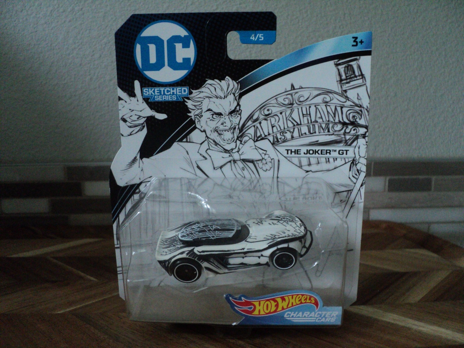 Hot Wheels Marvel DC Sketched Series The Joker CHARACTER CARS