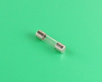 LOT OF 100   MT4-2A SOC