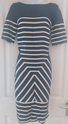 Womens Jaeger Dress size 8 oversized 