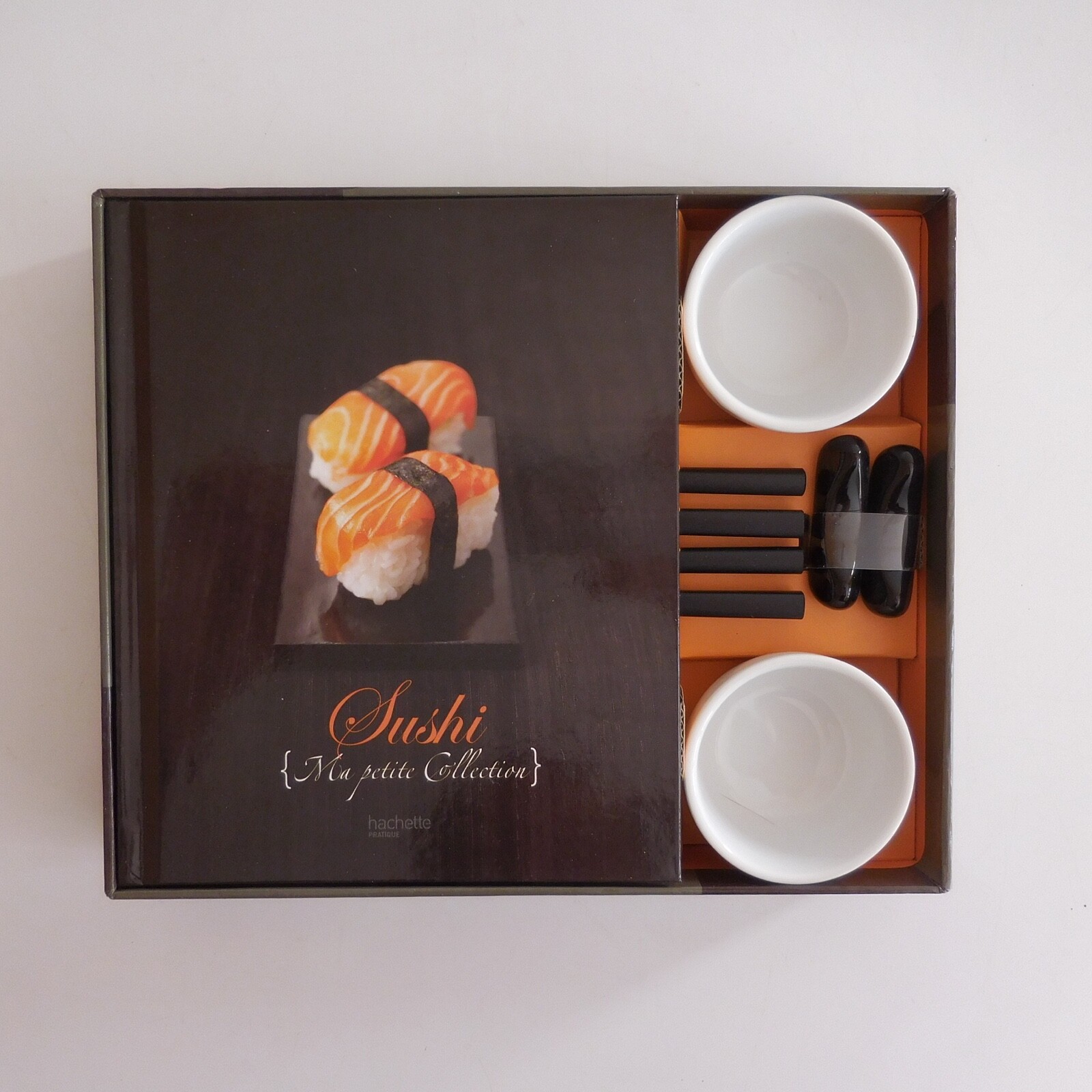 Kit Sushi Ma Petite Kollektion Hachette Praxis Maya Barakat-Nuq 2010 N4284