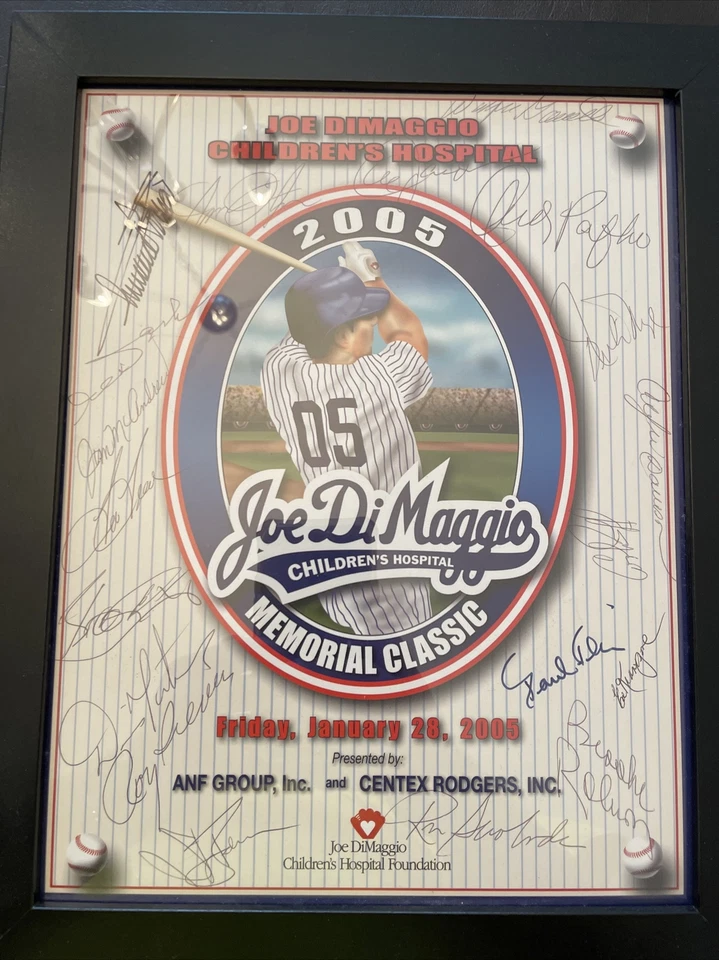 2005 Joe Dimaggio Children's Hospital Memorial Classic Game SIGNED Program - Image 2 of 2