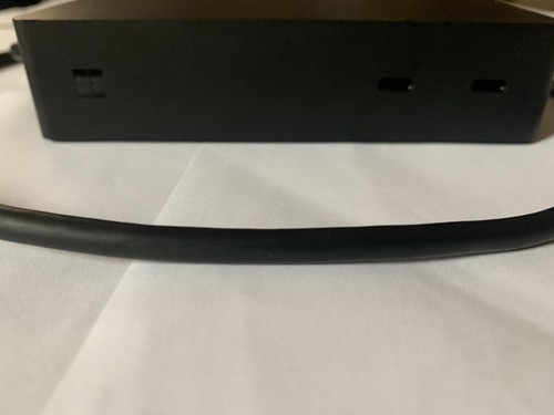 Microsoft Surface Dock 2 (Docking Station) Model # 1917. Dock Only No Adapter. - 第 4/4 張圖片