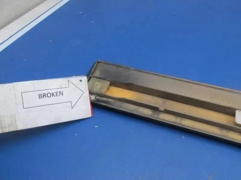 Оригинальный молдинг для двери 850 1996 Volvo левая сторона привода задняя наружная отделка - Изображение 3 из 4